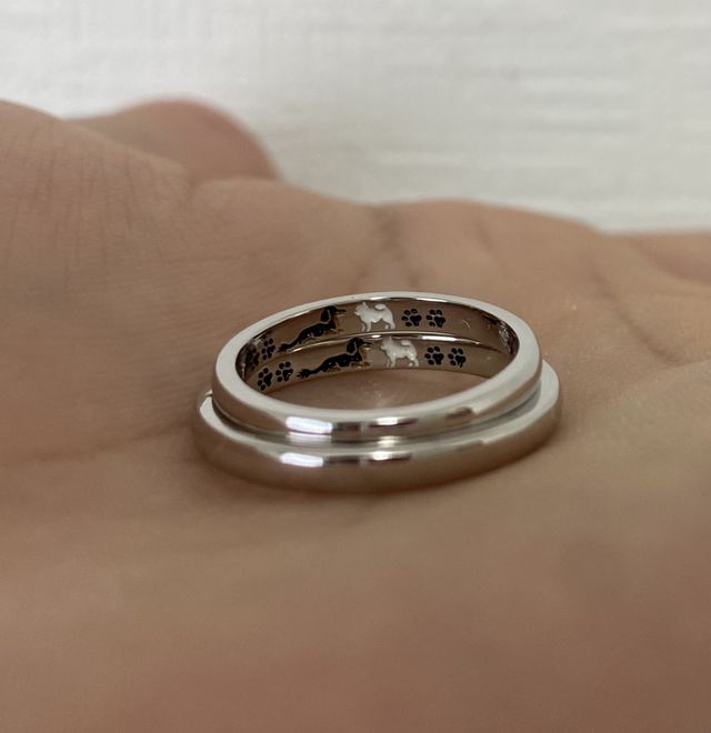 愛犬のイラストを内側に入れました