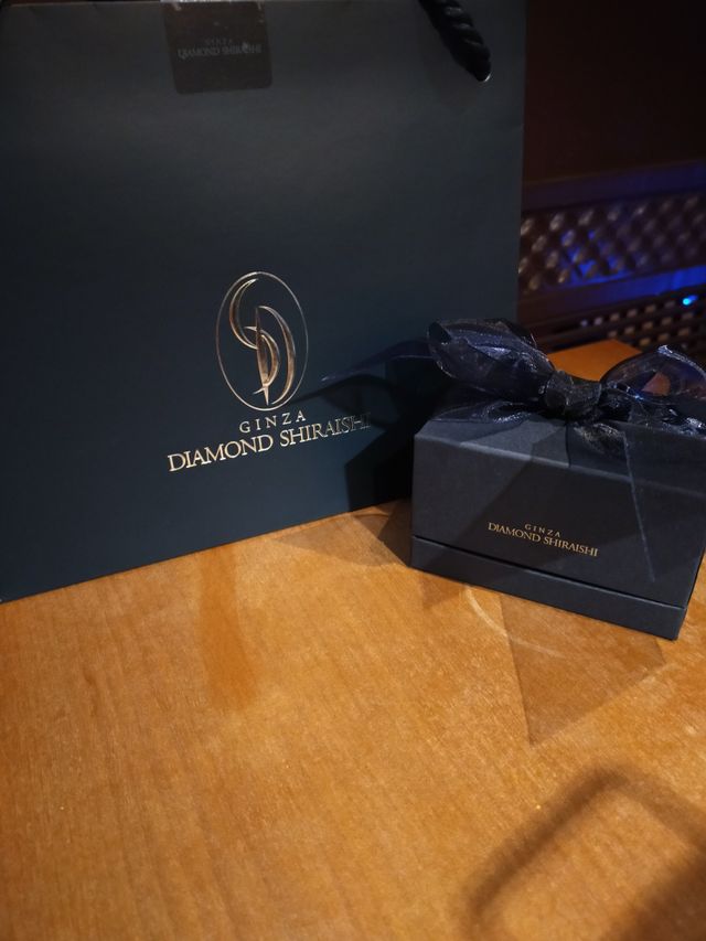 袋も箱も大人かわいい