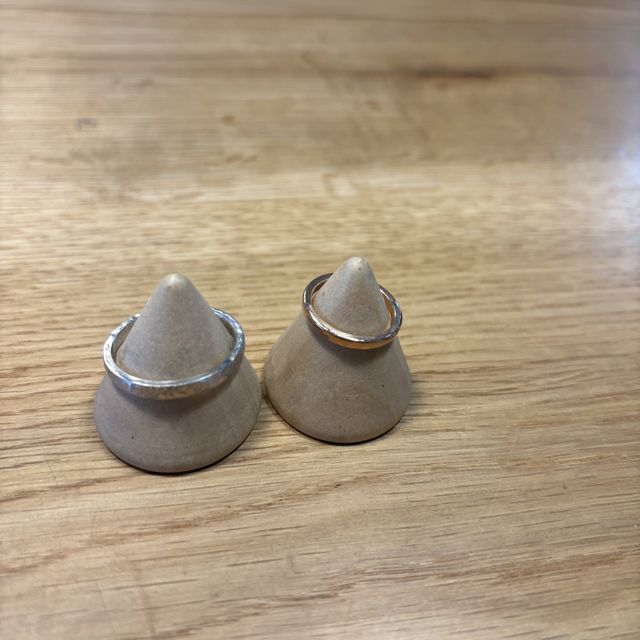 手作り直後の写真。
ここから職人さんの仕上げと刻印が入ります