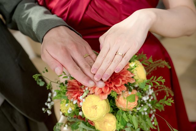結婚式の際に撮っていただいたお手元ショットです。