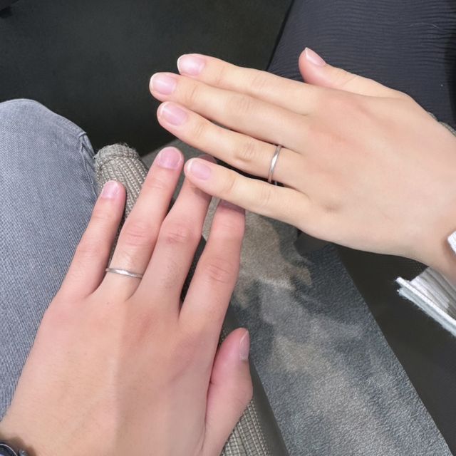 マットなタイプのリング