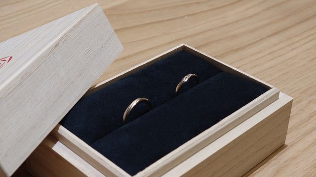 化粧箱の品質、指輪の高級感を感じる