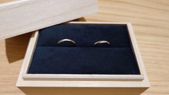 出雲結の結婚指輪
風結のシャンパンゴールド