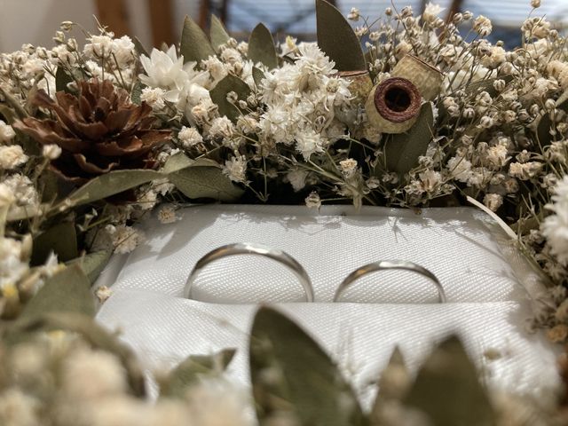 指輪をお店の方が可愛い箱に入れて持ってきてくださった時の写真