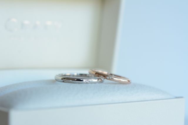 ミルグレインはお揃いで、素材、ダイヤモンドは自由にアレンジ！