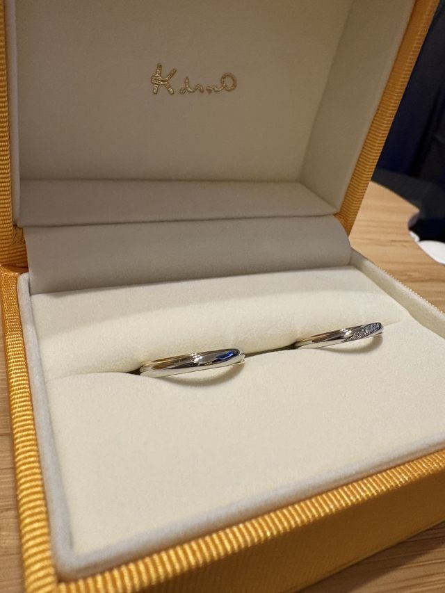 カローレのデザインをベースに、ストレートタイプに変更。