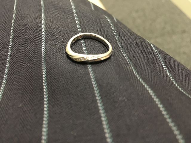 結婚指輪です。銀座ダイアモンドシライシで買いました。