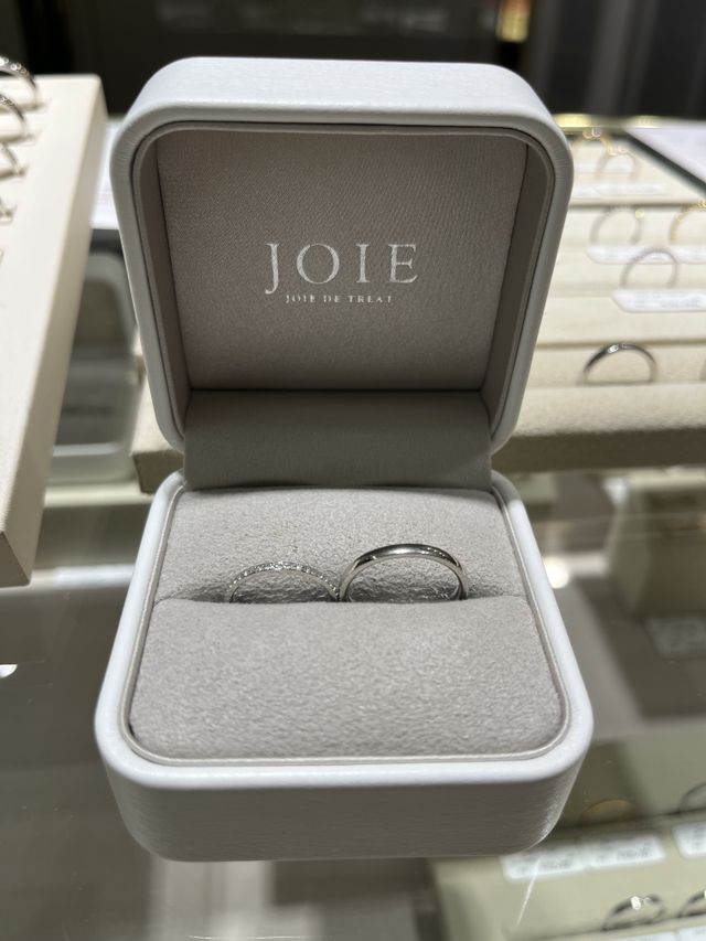 ハーフエタニティーリング