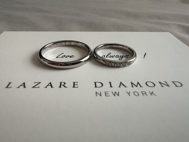 フォト用に指輪を置く紙をもらいました。