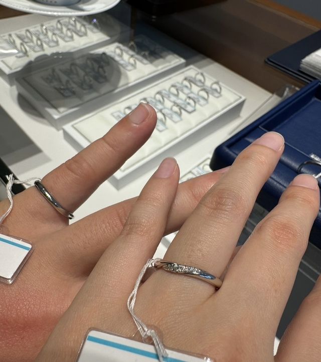 レディース、メンズのペア試着画