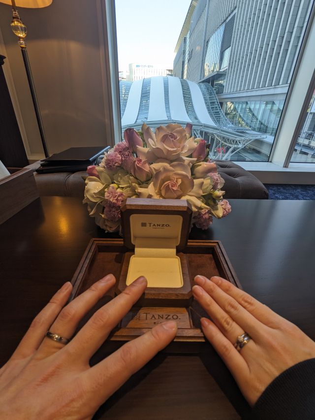 シンプルかつ上品な指輪です！