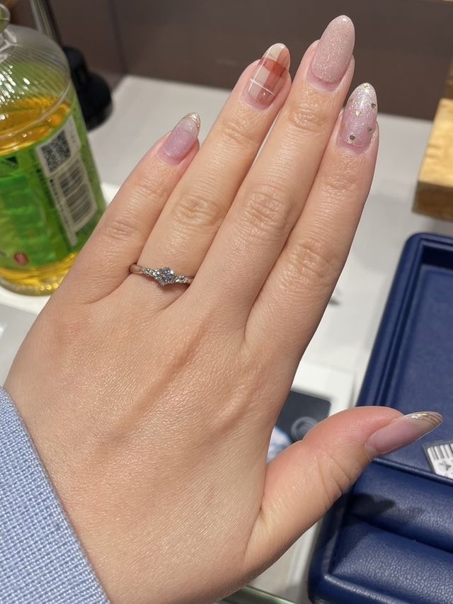 婚約指輪　ブーケメリア