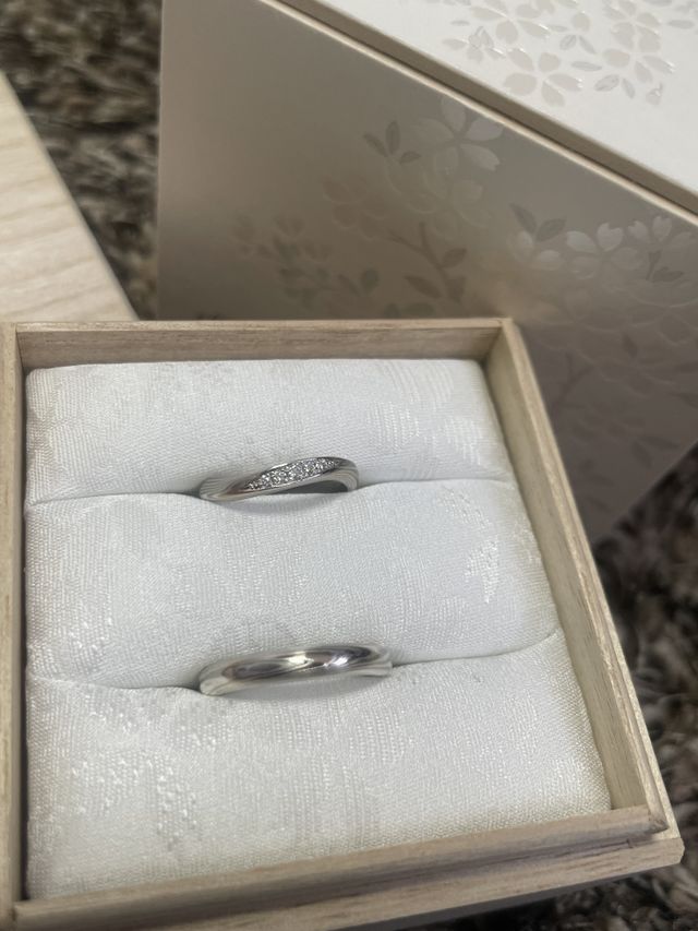 桐箱に入っていて、こういったところにも和を感じます