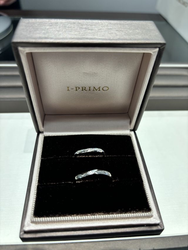 ペアデザインではないですが、違和感はないです