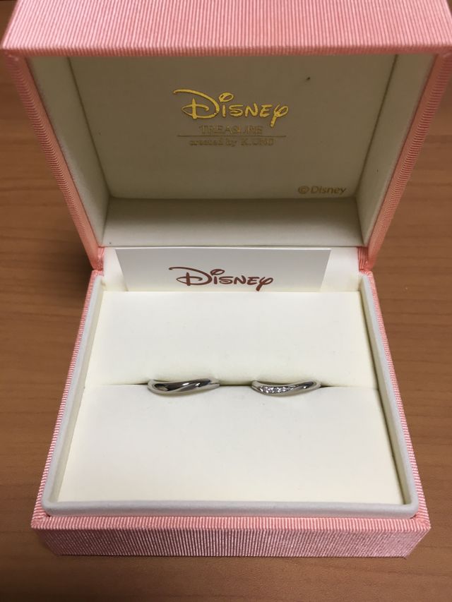 主人とたくさん話し合って決めたリングです