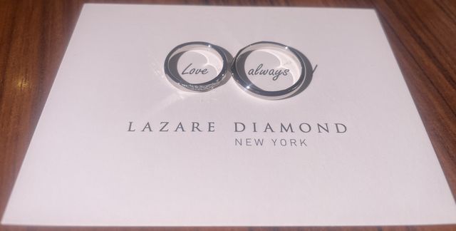 購入した日に写真を並べて写してみました♪