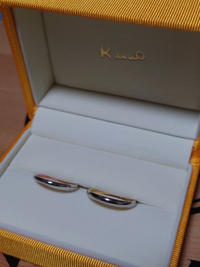 それぞれ内側の色味は
好きな色にしました！
