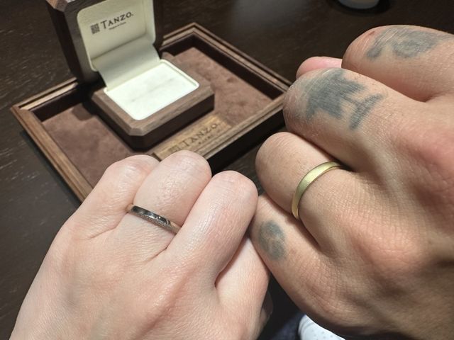 受け取りの際着用した結婚指輪