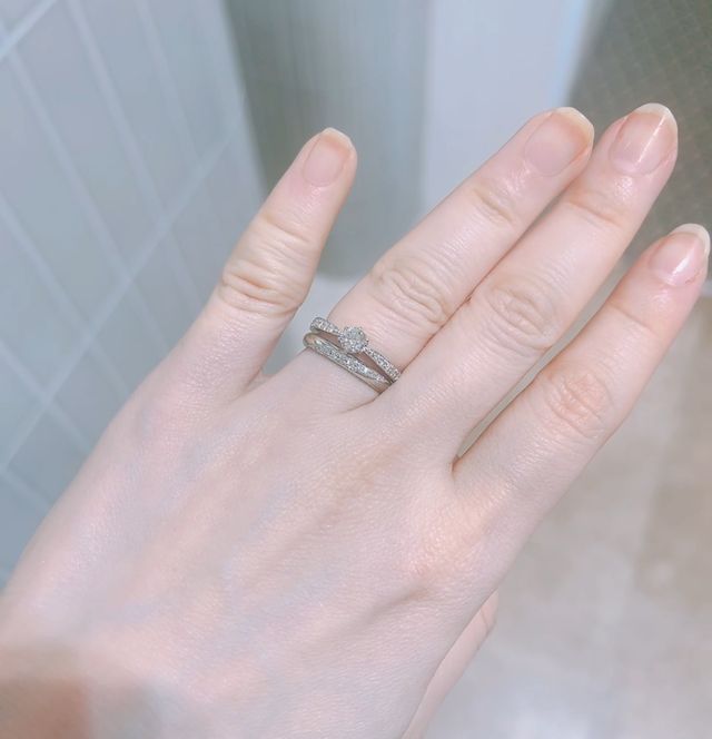 重ね付けするととても綺麗でお気に入りです。