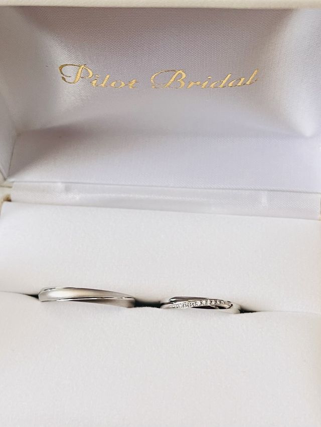 旦那が右で左が私です。