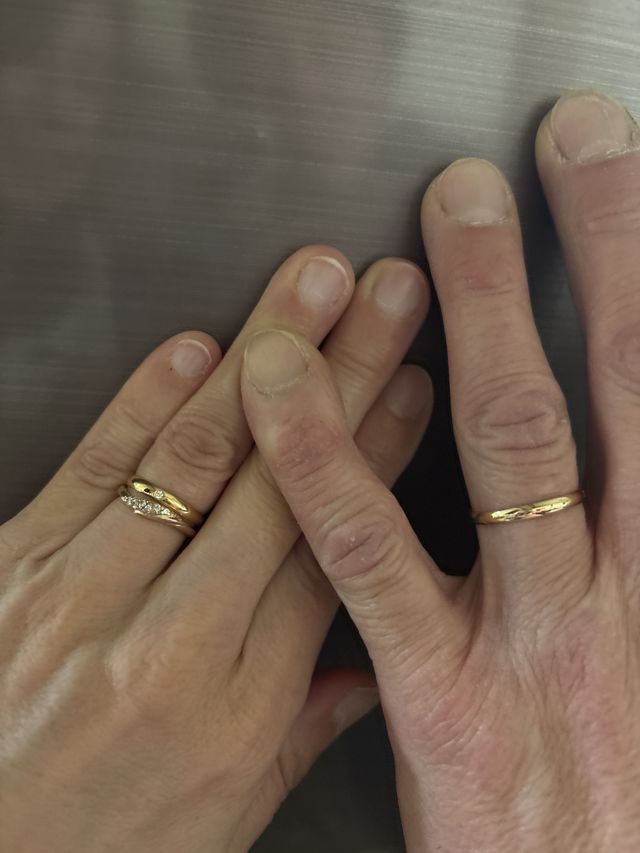 男性用も女性用と同じデザインにしました。