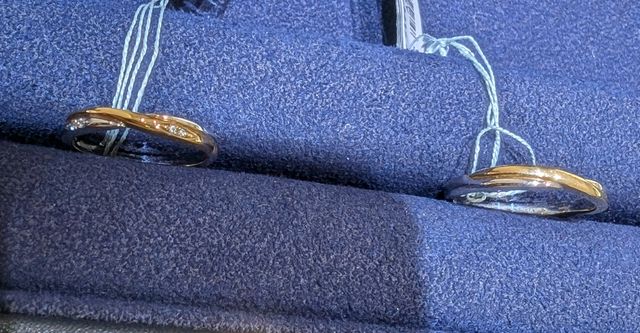 指輪のみの写真です。