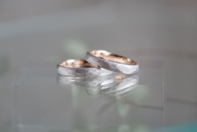 ロータスをベースに角を少し丸く加工していただきました。