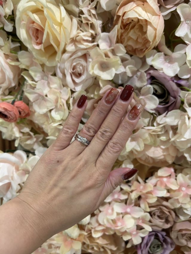 婚約指輪とペアリング