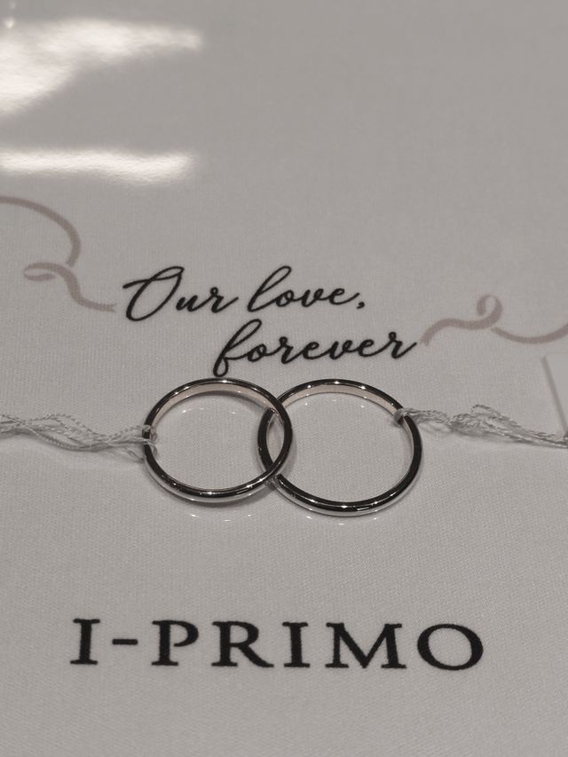 試着し、セミオーダーを頼んだ時のサンプルです。