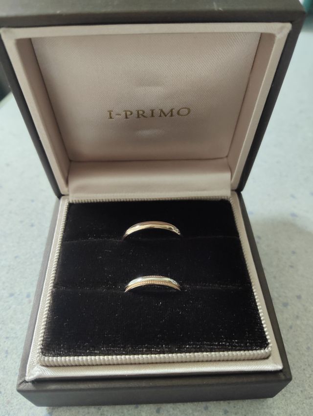 お互いに違うデザインをしました。