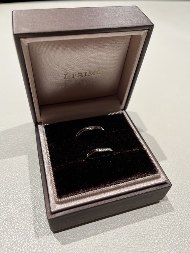 サイズはそれぞれ手前が7号、奥が17号です。