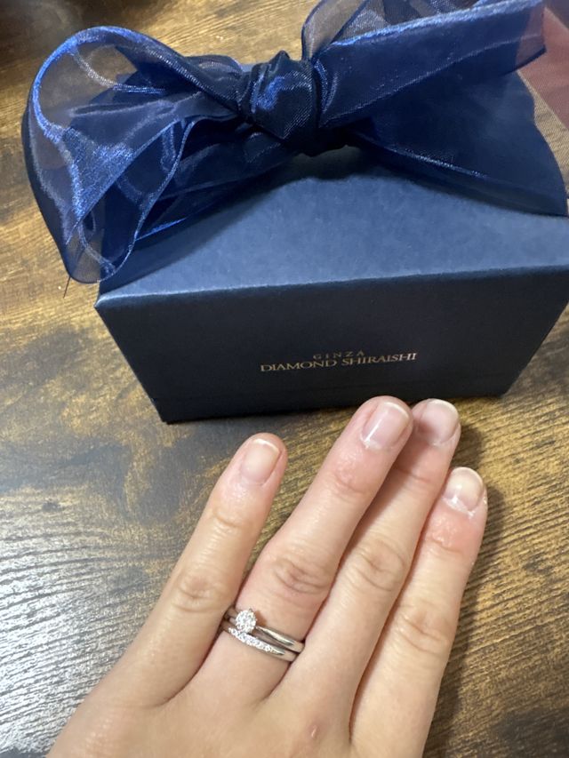 結婚指輪と婚約指輪です。