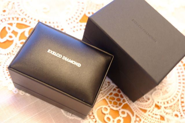 指輪の箱もケースもオシャレ