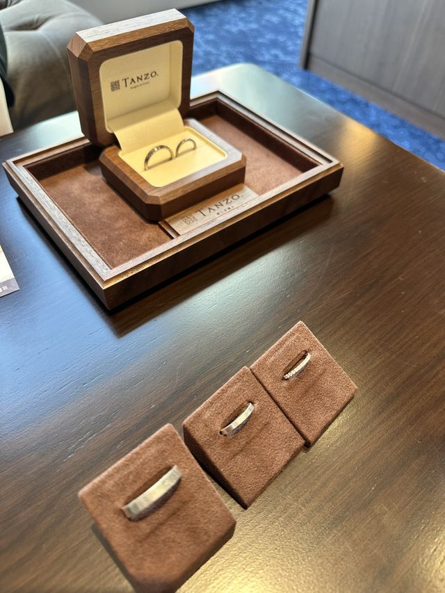 婚約指輪、入籍指輪、結婚指輪のまとめた写真