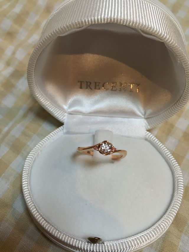 フローラの形に惹かれ決定しました！