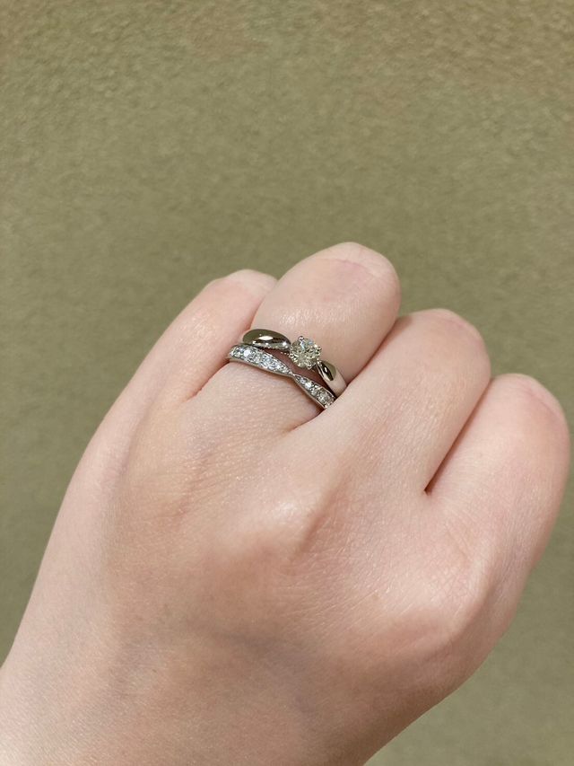 ダイヤモンドの煌めきが素敵