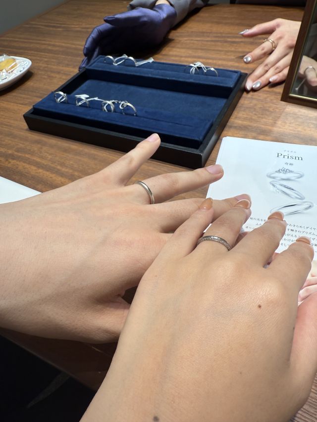 自分たちの方から見るとダイヤやマット加工が楽しめます