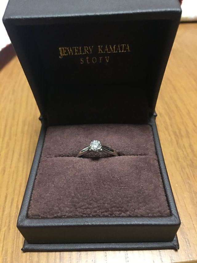 婚約指輪を購入しました。