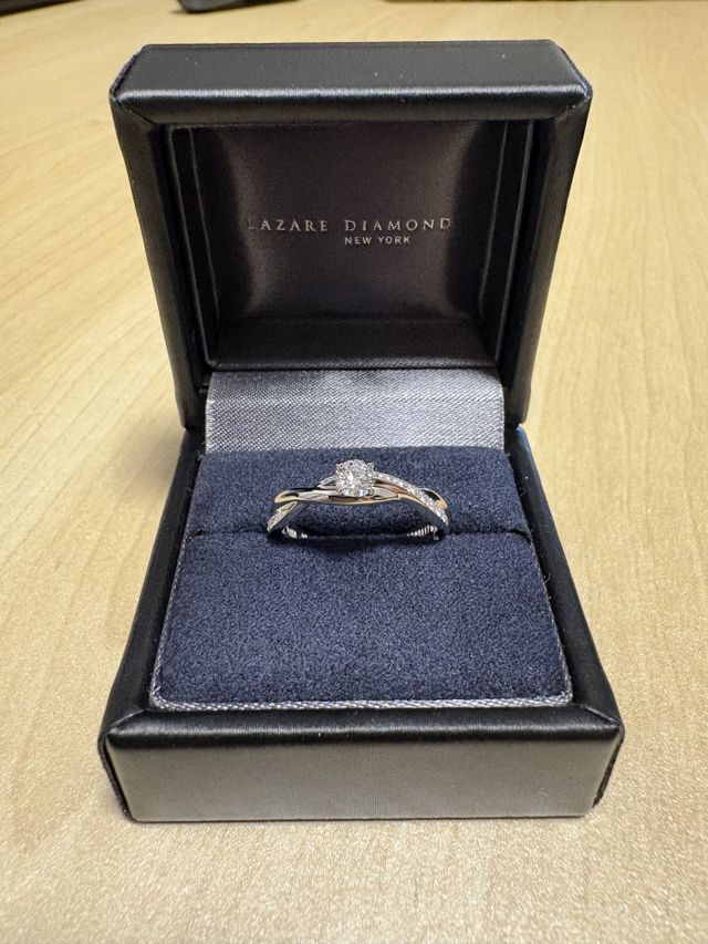 スイートアイヴィ
0.21ct IF E