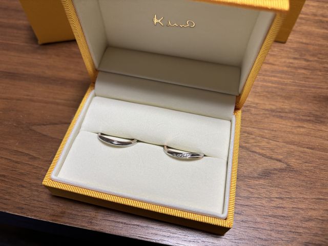 色は2人ともピンクゴールド&times;プラチナにしました。