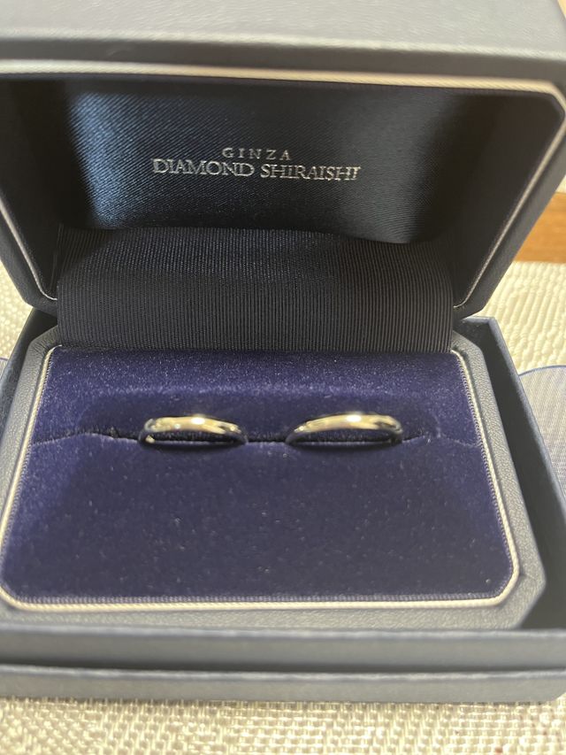 購入時の写真です。シンプルなデザインと着け心地を重視しました