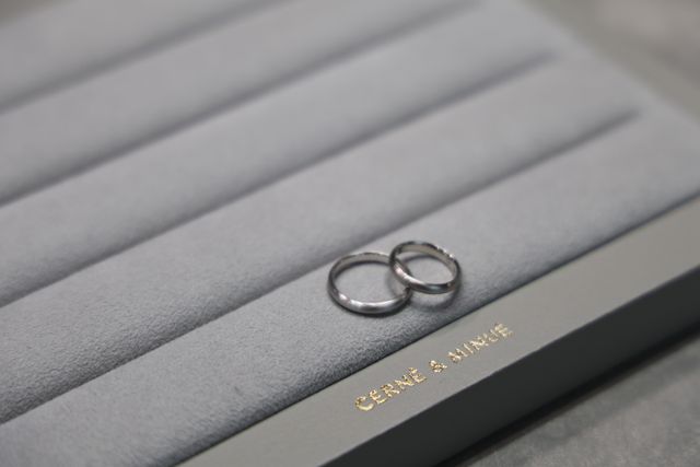 指輪を手作りしたものを撮っていただいた写真です。