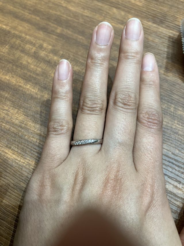 キラキラ輝く指輪