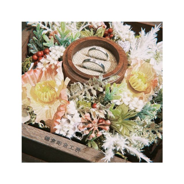 2人とスタッフさんの協力で素敵な結婚指輪ができました！