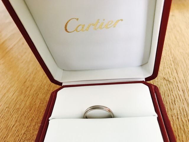 高級感のある箱が素敵です。