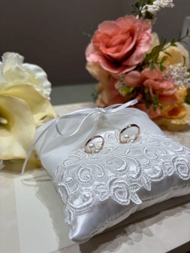 夫婦それぞれの指輪です