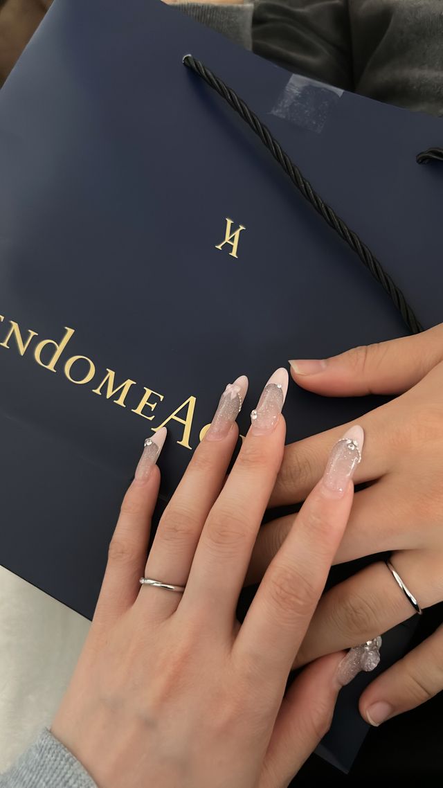 買った記念に2人の思い出に撮った写真