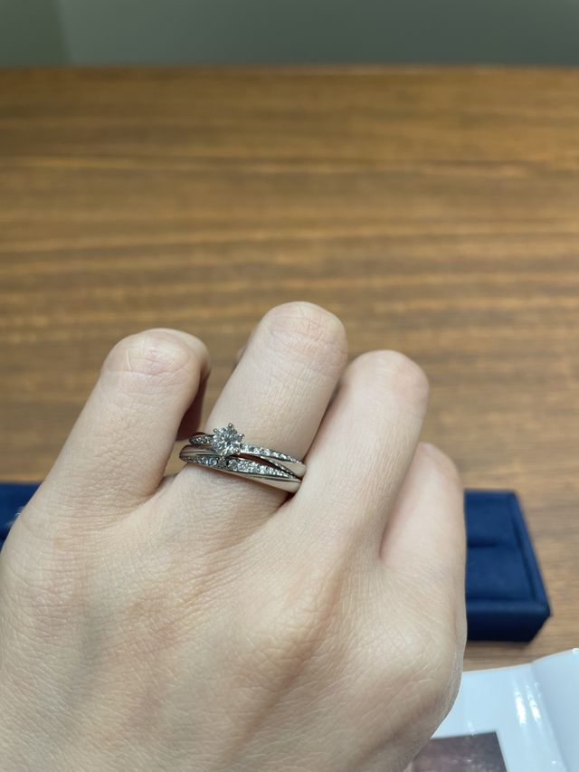 左下りのダイヤモンドの流れるようなラインがきれいです！