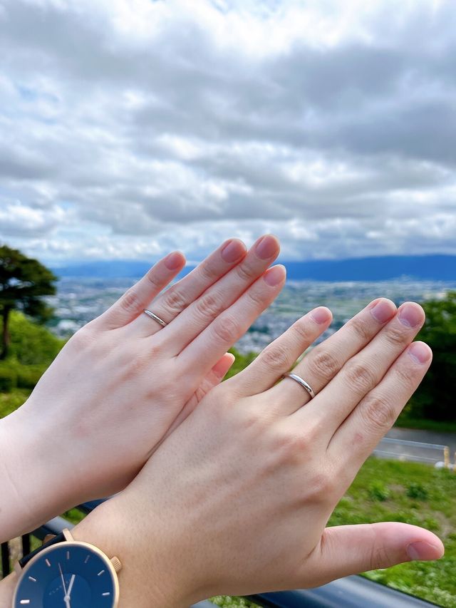 受け取った日に公園で撮った。