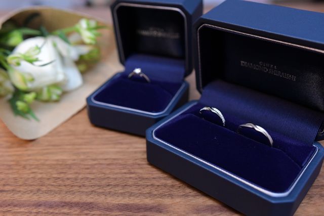 手前ボックス内の左側です